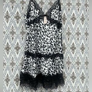 VICTORIA'S SECRET SLIP DRESS cheetah print NEW